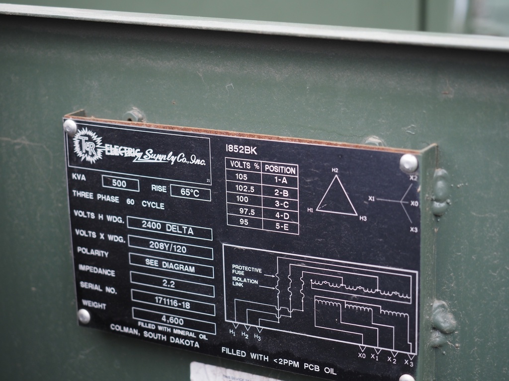 500 KVA, 2400D-208Y/120, LF/RF T & R PADMOUNT TRANSFORMER