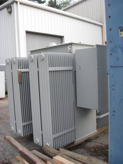 2000/2576 KVA, SIEMENS ALLIS, 13200 V D, 480Y/277, SUBSTATION