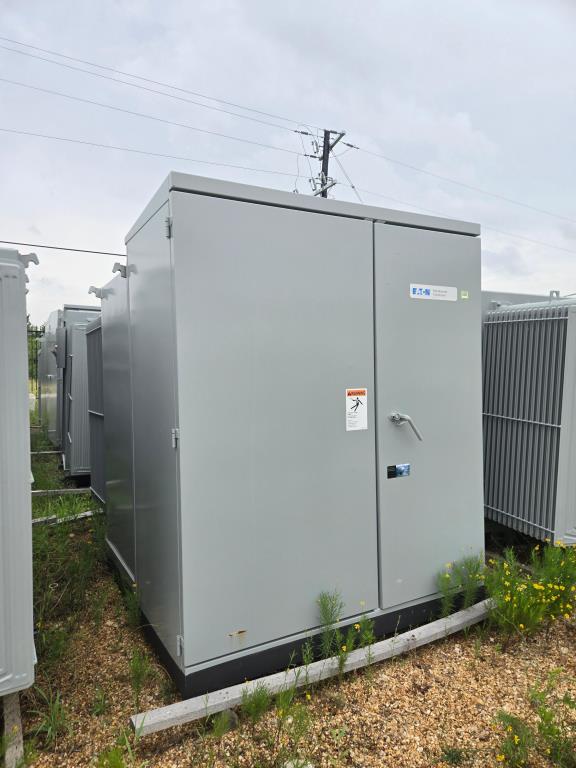 2600kVA 34500D - 416Y Eaton Padmount Transformer