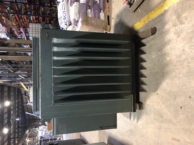 300 KVA, Pri 4160 D, Sec 208Y/120, WESTINGHOUSE, DEAD FRONT/RADIAL FEED:1