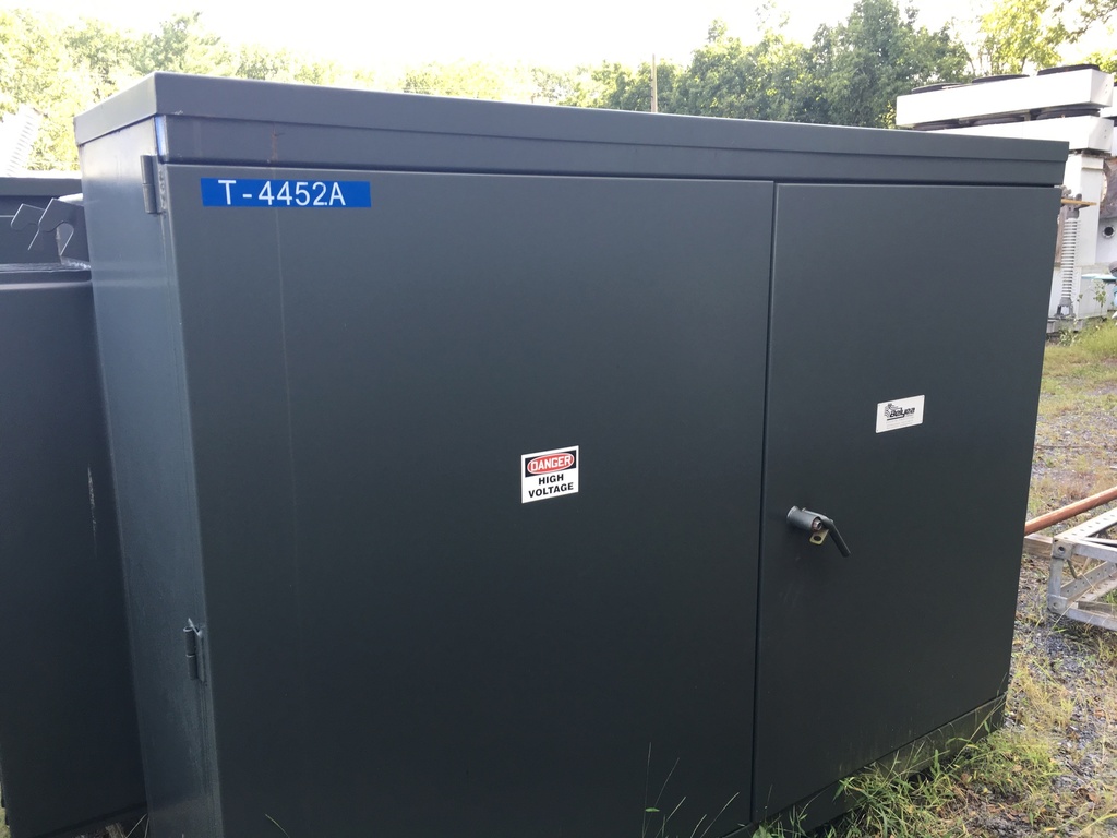 300 KVA, Pri. 4160 Y, Sec. 208 Y, OA, WESTINGHOUSE, PADMOUNT, 65*C RISE