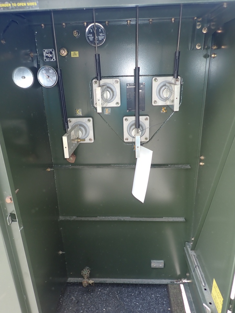 3000 KVA 13200Y 480D, ERMCO, Dead Front, Loop Feed,