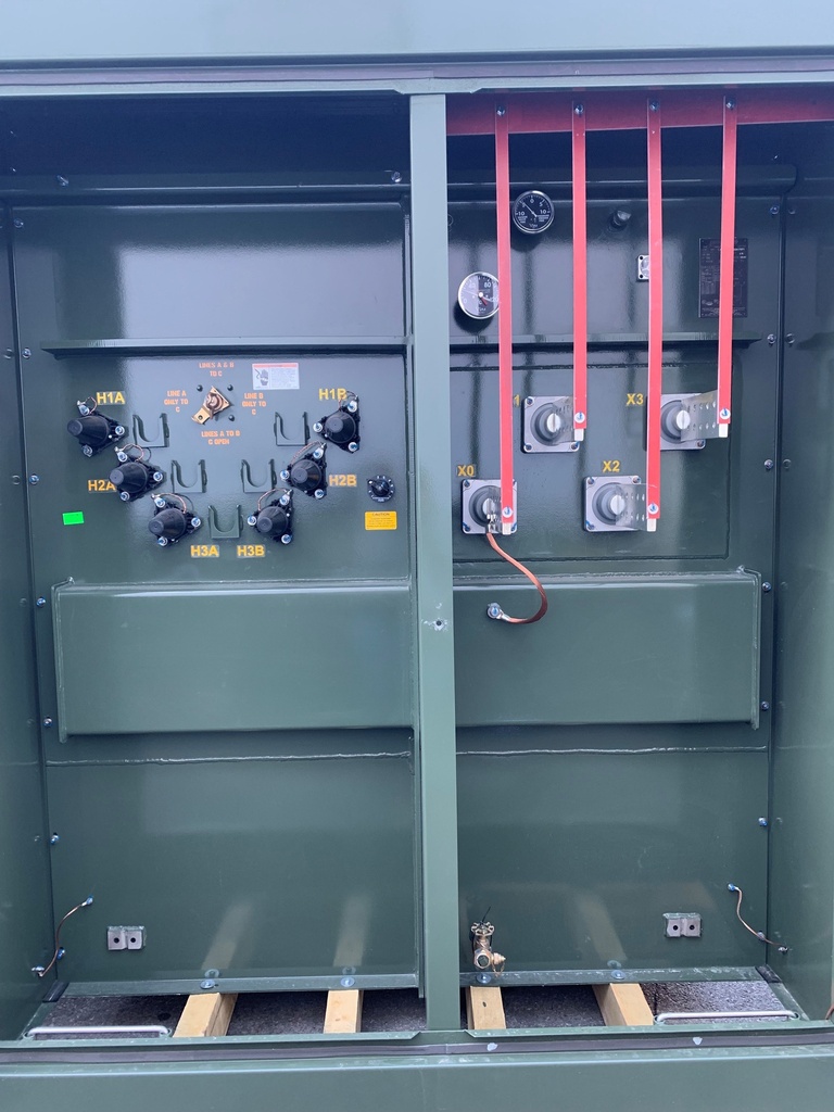 3000 KVA, Pri 13800 D, Sec. 415Y/239, GE, ALUMINUM, DEAD FRONT, LOOP FEED:1