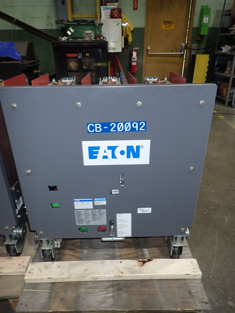 1200 Amp 4.76 kV Eaton Vacuum Circuit Breaker, 50VCP-W40, 125 VDC C+T