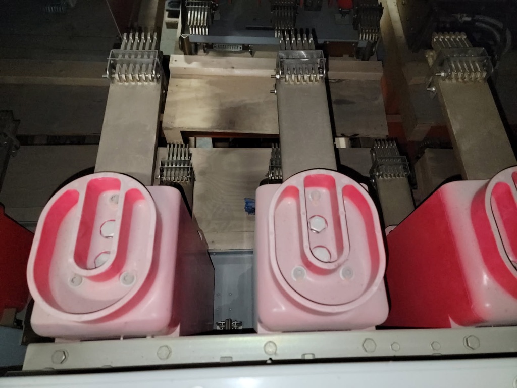 1200 Amp, SQUARE D, VR, 15 KV, 2002, 500 MVA, E/O, 125 VDC, VACUUM:1