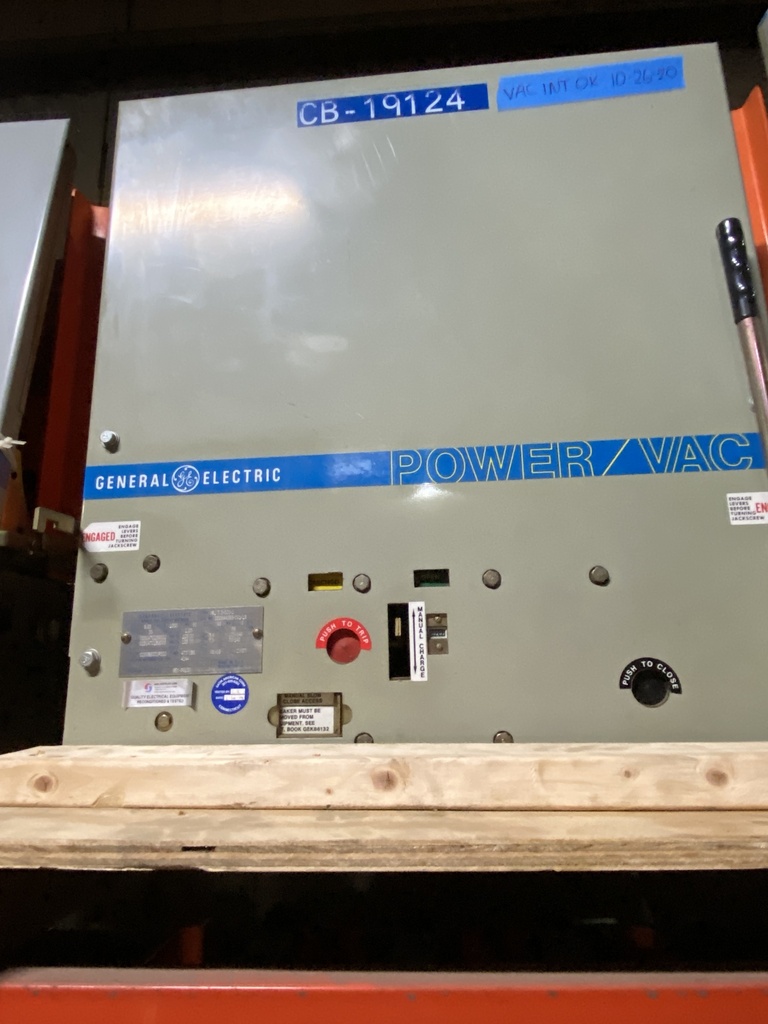 1200 Amp, GENERAL ELECTRIC, VB1 7.2-500-1, 8.25 KV, 125 VDC CLOSE & TRIP