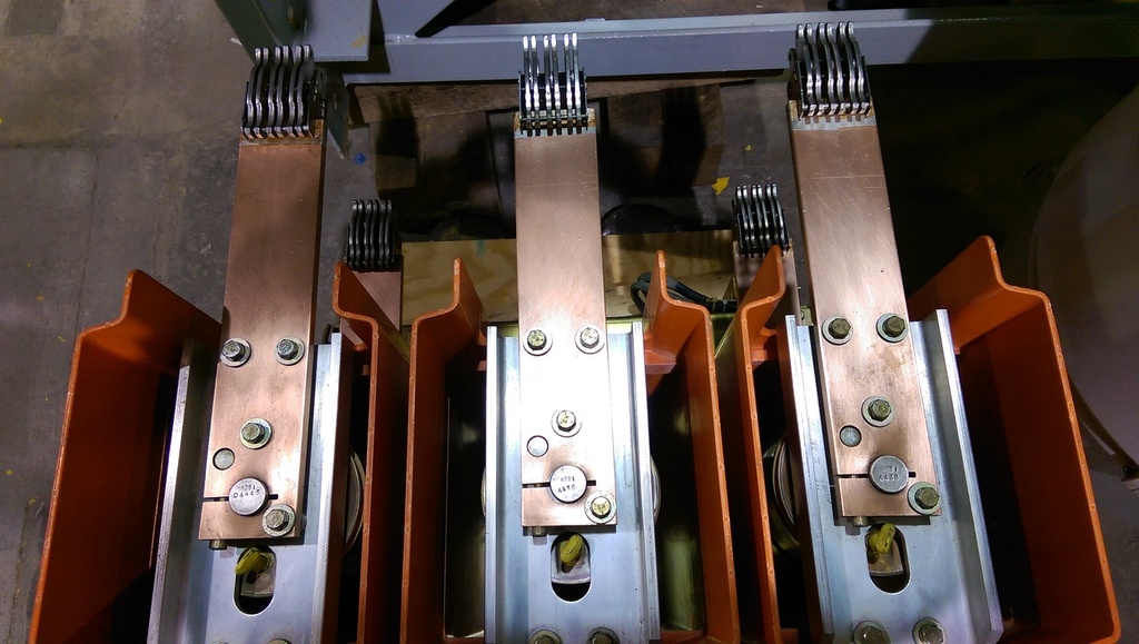 1200 Amp, GENERAL ELECTRIC, VB1-4.16-250-0, 4760 V., 1983, 125 VDC CLOSE & TRIP: