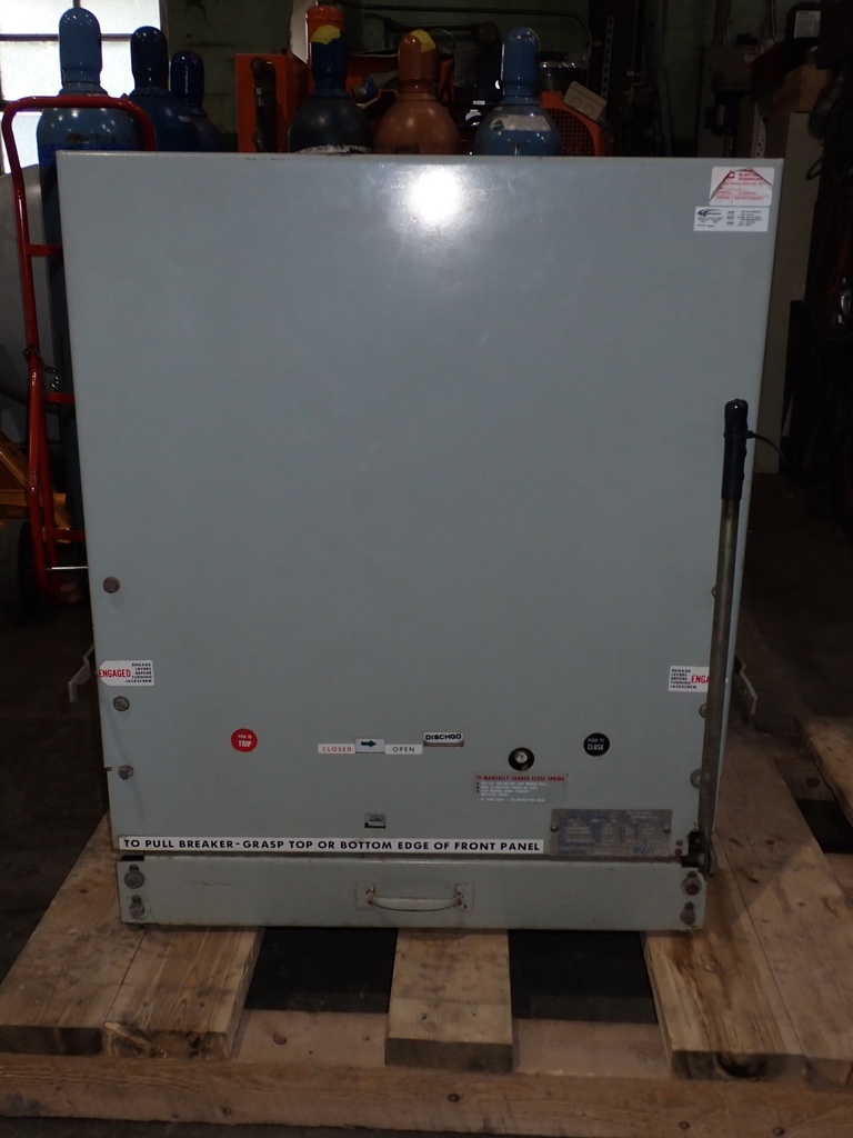 3000 Amp 15 kV GE PowerVac Vacuum Circuit Breaker, VB1 13.8-1000-3, 37 kA Short, 125 VDC C&T
