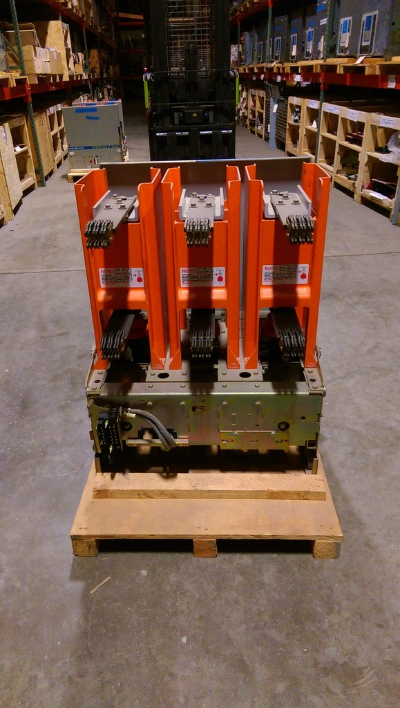 1200 Amp, GENERAL ELECTRIC, VB1-4.16-250-3, 4160 V., 1998, 125 VDC CLOSE & TRIP