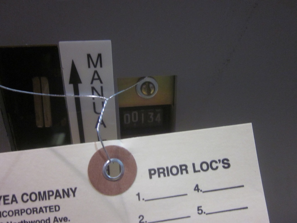 1200 Amp, GENERAL ELECTRIC, VB1-13.8-1000-3, 15 KV, 2009, 125 VDC, ML-18 MECH