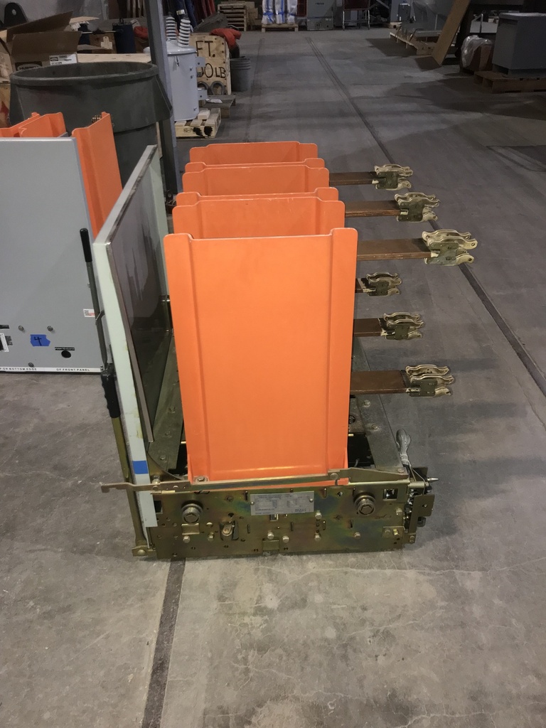 1200 Amp, GE, VB1-13.8-500-1, 15 KV, E/O, D/O, 240 AC CLOSE, 340 DC TRIP, ML-18