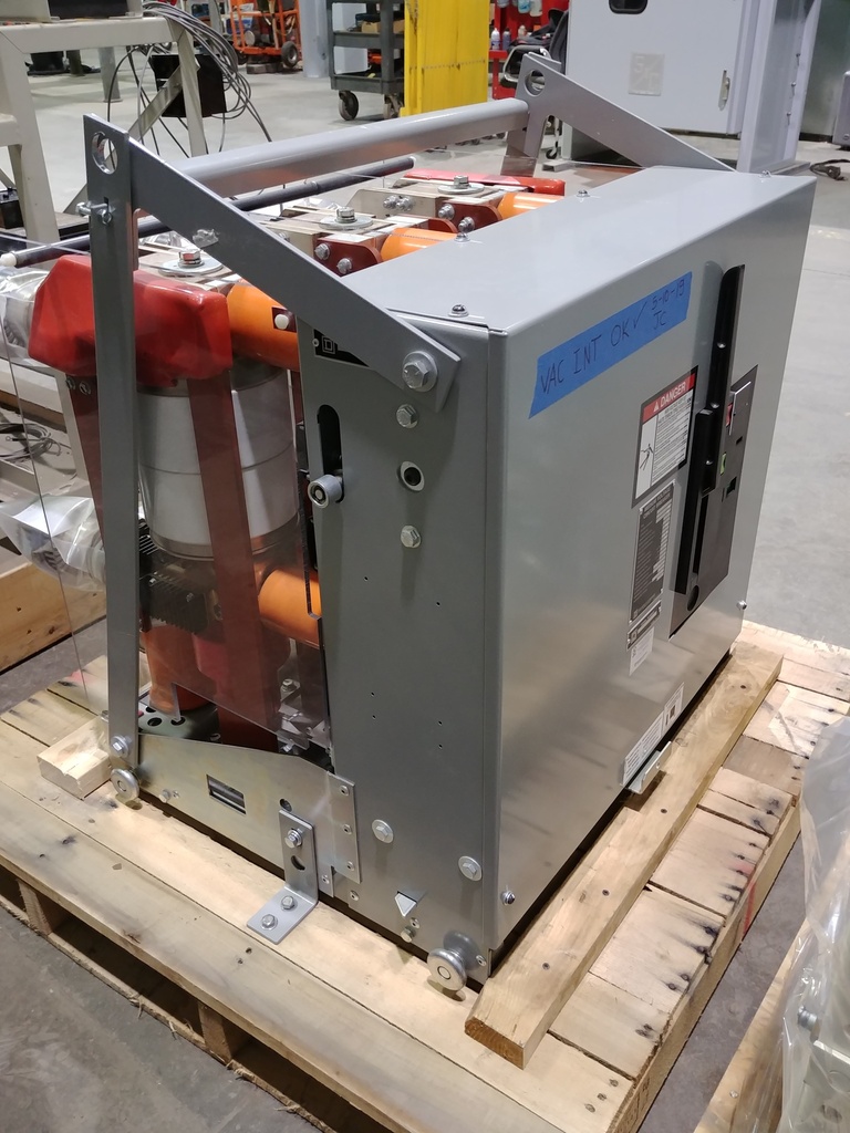 2000 Amp, SQUARE D, VR, 15 KV, 2014, V5DD222Y000, 1500 MVA, 48 VDC CLOSE & TRIP