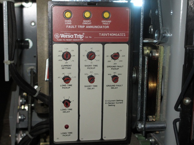 4000 Amp, GENERAL ELECTRIC, AKR-6D-100, 480 V., 120 VAC, MICRO-VERSA TRIP LSIG