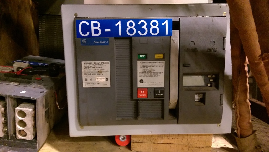 1600 Amp, GENERAL ELECTRIC, POWER BREAK II, 600 V.,