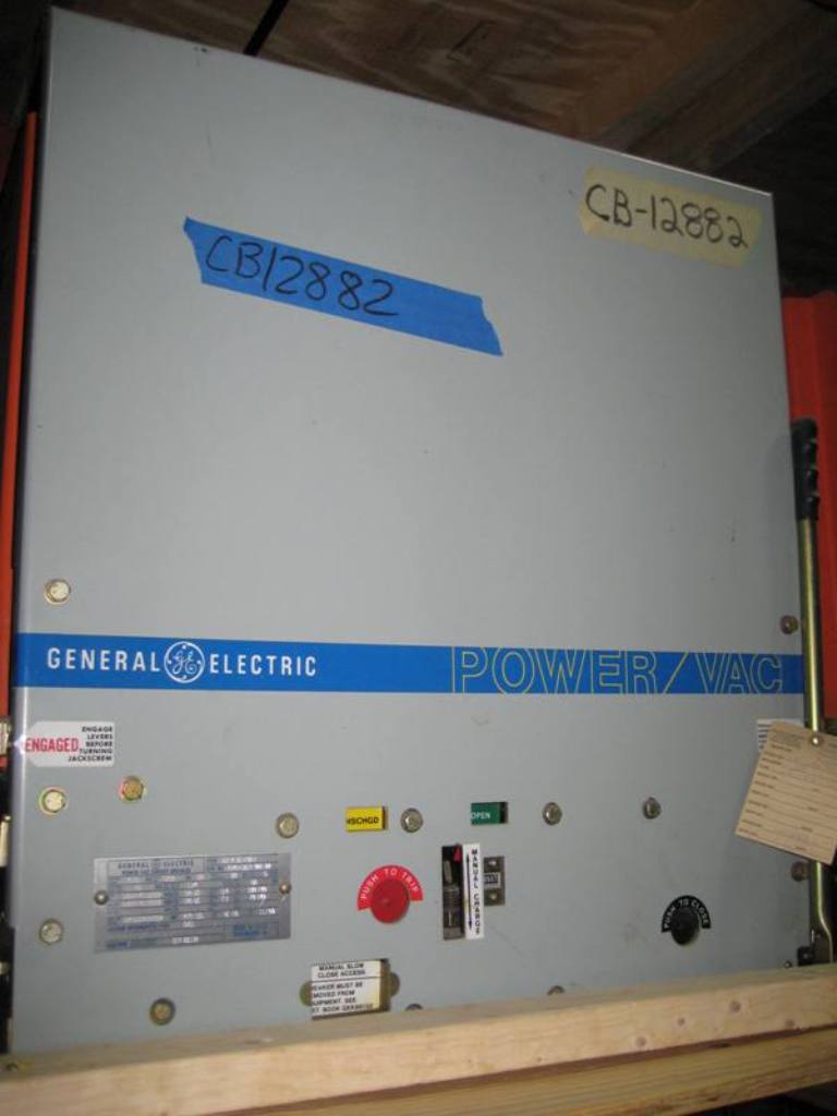 1200 Amp, G.E., VB1-4.16-250-2, 4160 V., 1990, EO/DO, ML 18;