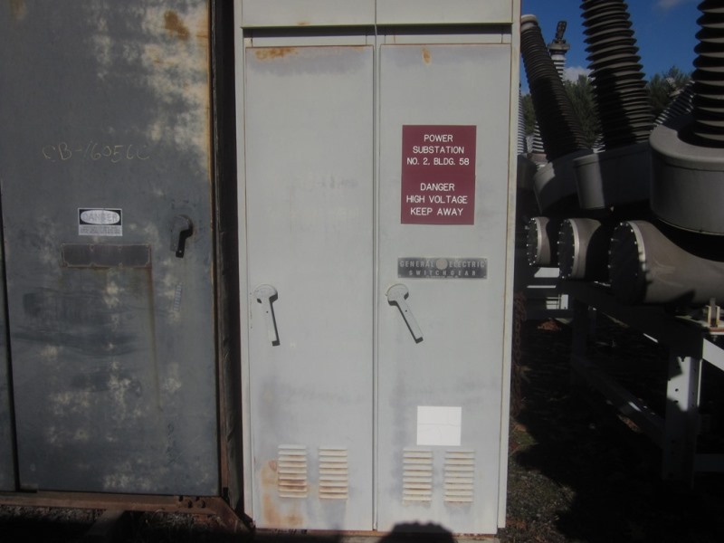 1600 Amp, GE, AKR-7D-50, 480 V., OUTDOOR HOUSED WALKIN