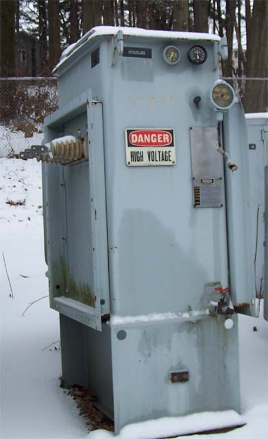 225 KVA, Pri. 13200 V, DELTA, Sec. 230 V, DELTA, WESTINGHOUSE, SILICONE FILLED