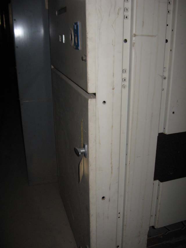 600 Amp, GE, No. SE-100S, 13200 V., 1971, INDOOR, FUSED, LOADBREAK: -1