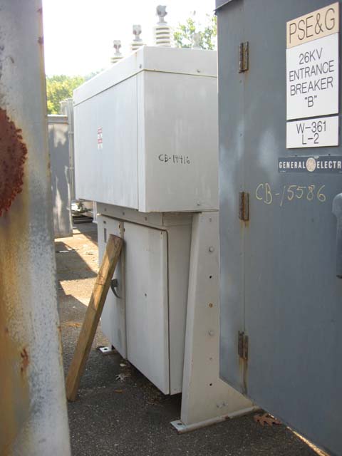 600 Amp, WESTINGHOUSE, R, 15 KV, OUTDOOR, FRAME MOUNT, VACUUM RECLOSER: -1