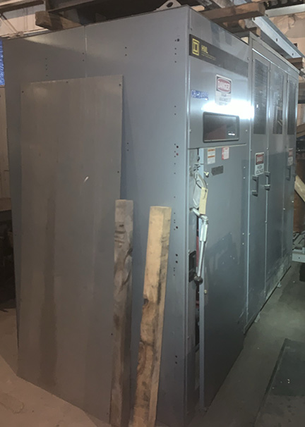 600 Amp, SQUARE D, No. HVL, 13800 V., INDOOR HOUSED, FUSED, LOADBREAK SWITCH