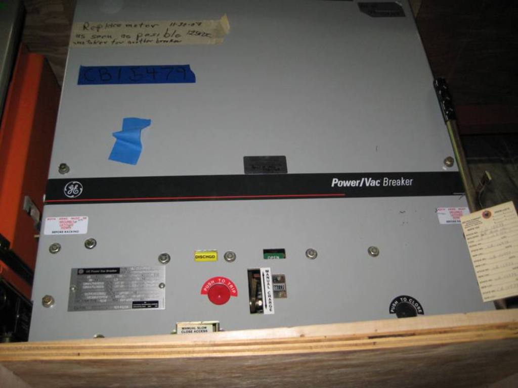 1200 Amp, GE, VB1-13.8-750-3, 15 KV, 1995, 125 VDC CL. & TRIP, 58 KA CL. & LATCH