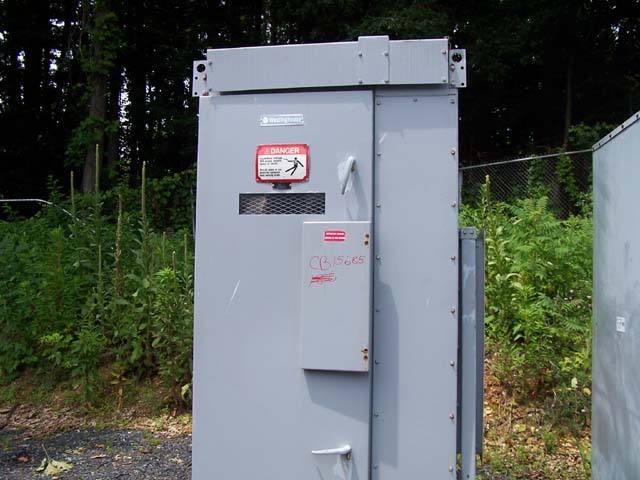 600 Amp, WESTINGHOUSE, No. WLI, 13800 V., OUTDOOR, GOAB, FUSED - 1