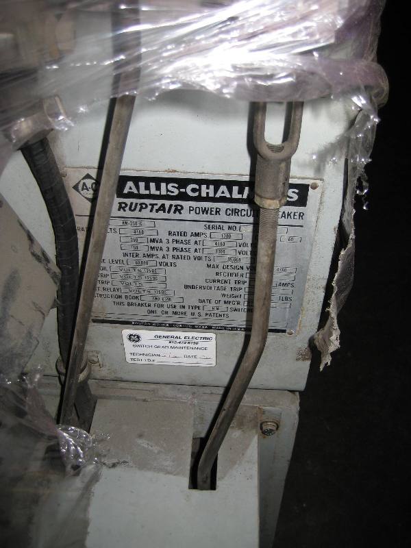 1200 Amp, ALLIS CHALMERS, AM-250-C RUPTAIR, 4160 V., 1954, 125 VDC CLOSE & TRIP