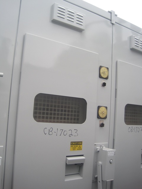 600 Amp, EEI, No. AUTO JET, 4800 V., FUSED, OUTDOOR HOUSED, SWITCH:1