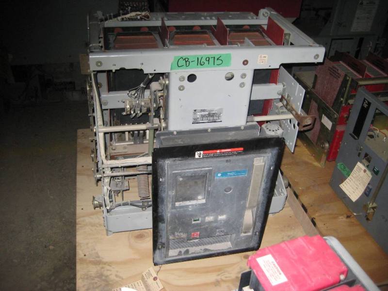 3200 Amp, GENERAL ELECTRIC, WPS-32, 480 V., EO/DO, 120VAC C&T