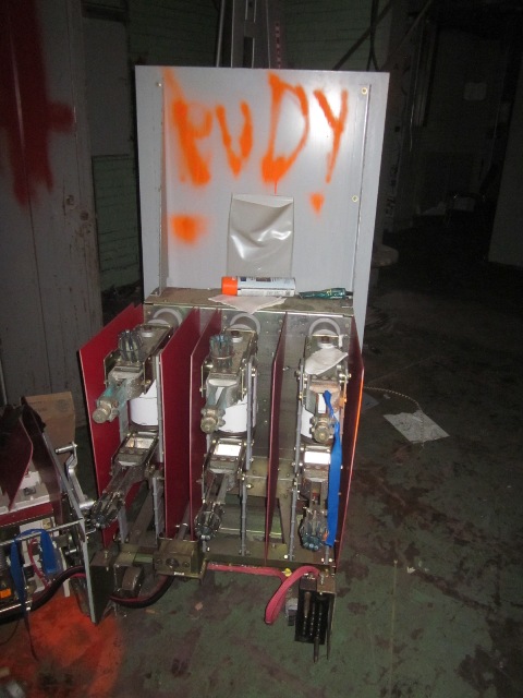 2000 Amp, WESTINGHOUSE, 150-1000DHP-VR, 15 KV, 1996, 125 VDC CLOSE & TRIP:1