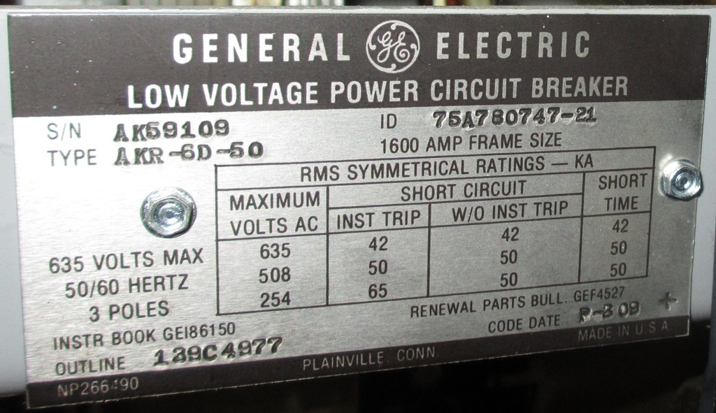 1600 Amp, GENERAL ELECTRIC, AKR-6D-50, 480 V., 120 VAC, MICRO-VERSA TRIP LSIG:1