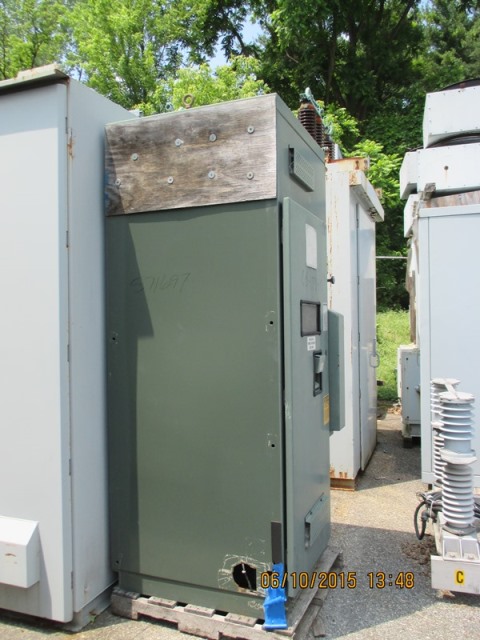 600 Amp, S&C, 4160 V., FUSED, OUTDOOR HOUSED, LOAD BREAK SWITCH