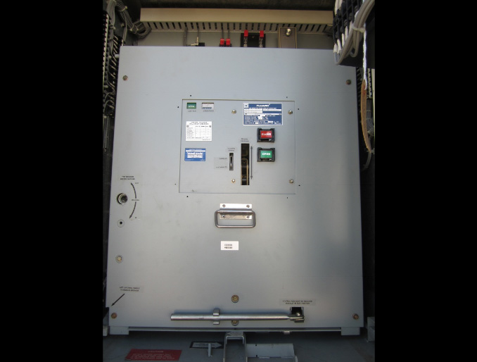 1200 Amp, SQUARE D, FG2-15050-12, 15 KV, FLUARC, 240 VAC CHARGE/CLOSE, 48 VDC T