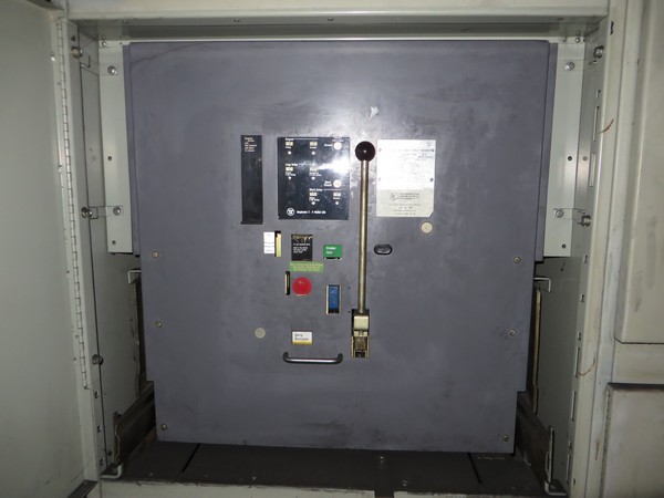 4000 Amp, WESTINGHOUSE, DS-840, 480 V., MO/DO, 85 KA, 120V UV, AMPTECTOR LSG