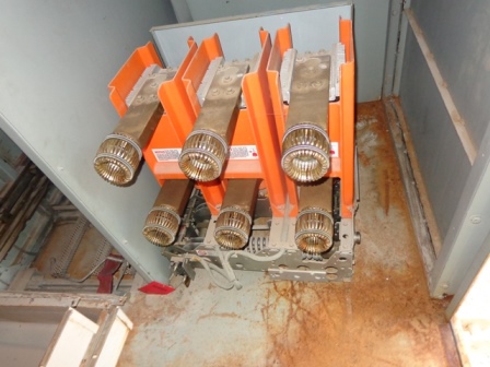 3800/4200 Amp, GENERAL ELECTRIC, VB13.8-1000-3, 15 KV, 125 VDC