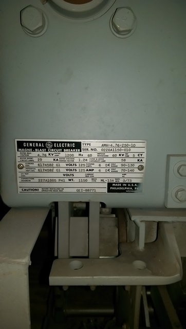 1200 Amp, GE, AMH-4.76-250-1D, 4760 V., ML-13A MECH., 125 VDC CLOSE & TRIP