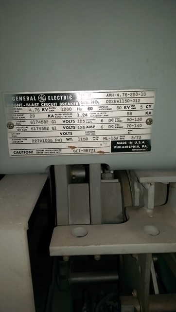 1200 Amp, GE, AMH-4.76-250-1D, 4760 V., ML-13A MECH., 125 VDC CLOSE & TRIP