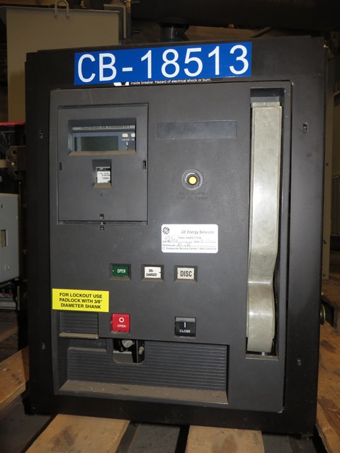 1600 Amp, GE, WAVEPRO, 480 V., MANUALLY OPERATED, DRAW-OUT