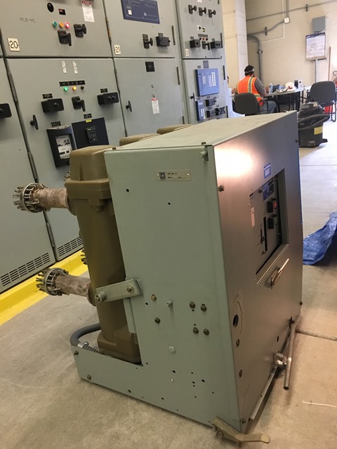 2000 Amp, SQUARE D, FLUARC, 15 KV, 750 MVA, DRAW-OUT, 5 CYCLE: