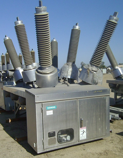 3000 Amp, SIEMENS, No. SPS2-170-63-3, 145-170 kV