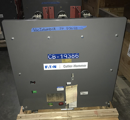 1200 Amp, EATON, 50VCP-W63, 4760 V., 2007, 120 VAC CLSE & TRP, 125 VDC/AC MOTOR