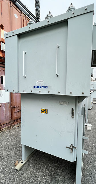 1200 Amp, SQUARE D, No. FVR1121125A, 15500 V., 2002, 125 VDC C/T, 240 VAC MOTOR