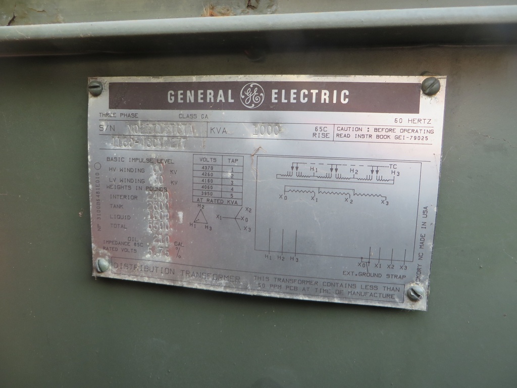 1000 KVA, Pri 4160 D, Sec 480Y/277, LF/RF, GE PADMOUNT TRANSFORMER