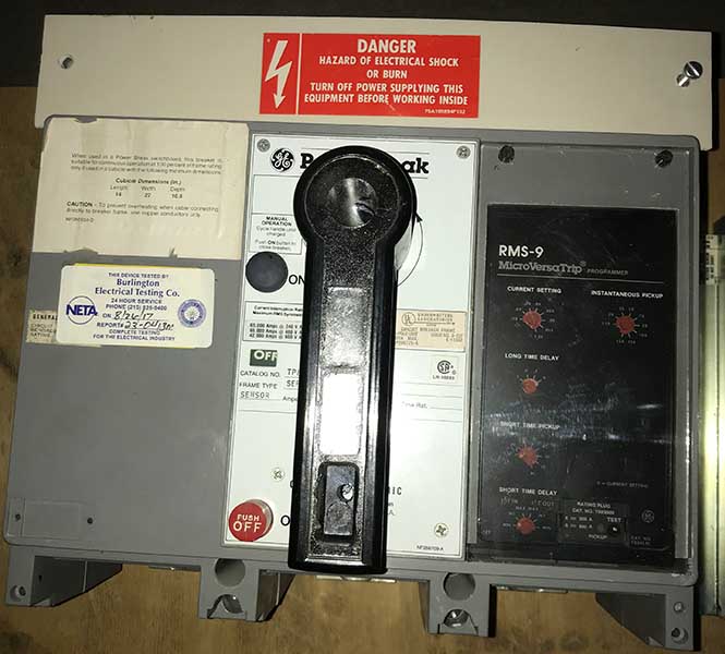 800 Amp, GE, TP88SS, 480 V., AIR CIRCUIT BREAKER