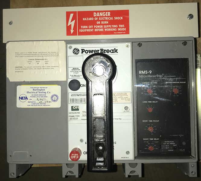 800 Amp, GE, TP88SS, 480 V., AIR CIRCUIT BREAKER