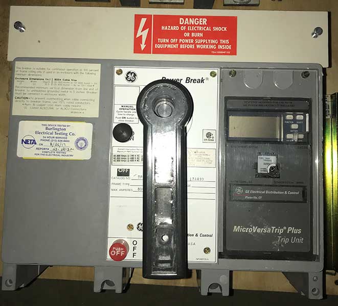 800 Amp, GE, TP88TT, 480 V., AIR CIRCUIT BREAKER