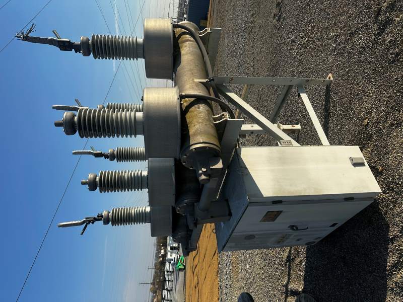 1200 Amp, ABB, 72PM 31-12B, 72 KV, SF6 POWER CIRCUIT BREAKER, 31.5 KAIC