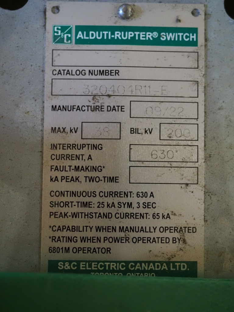 630 Amp 38 kV S&C Gang Operated Switch, Cat No 320404R11-E, Inverted Mount, Double Break