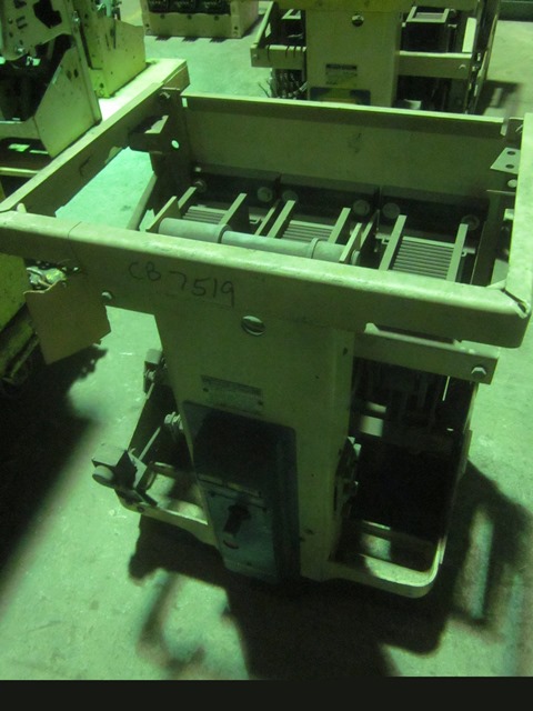 1600 Amp, GENERAL ELECTRIC, AK2-50, 600 V., MAN.OP., STATIONARY MOUNT;-1