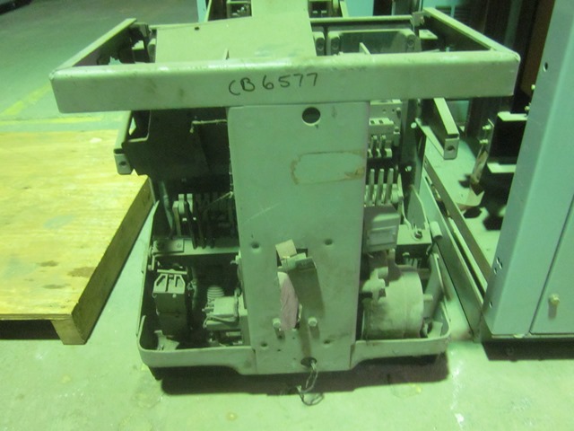 3000 Amp, GENERAL ELECTRIC, AK-2-75-1, 600 V., ELEC.OP., STATIONARY MOUNT;-1